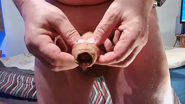 Snapshot of Benjin_2306 chatting on 11.26.25 Benjin 2306 online show from 11.26.25