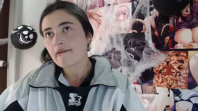 KittenMiss  online show from 11.02.25