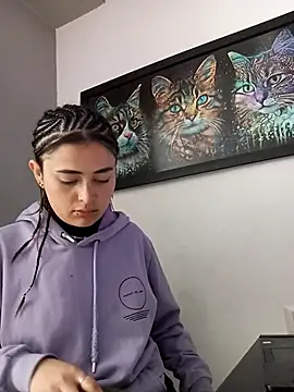 KittenMiss  online show from 11.20.25