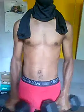 Snapshot of 876tom chatting on 02.11.26 876tom online show from 02.11.26