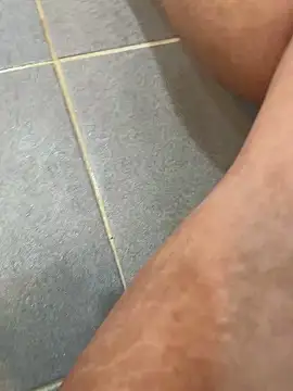 Snapshot of pkl030 chatting on 03.11.26 pkl030 online show from 03.11.26