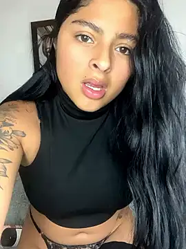 morenaQueen  online show from 12.02.25