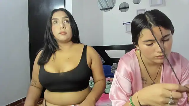 Twodirtyteens18 online show from 11.09.25