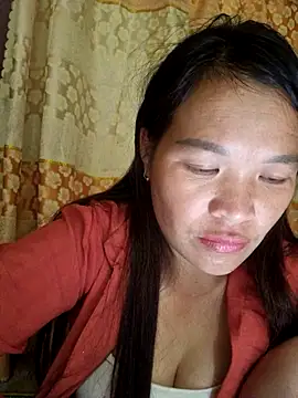 Snapshot of chipu06 chatting on 10.21.25 chipu06 online show from 10.21.25