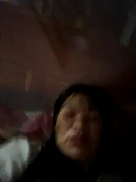 Snapshot of chipu06 chatting on 12.20.25 chipu06 online show from 12.20.25