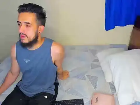 Snapshot of astredad2025 chatting on 12.02.25 astredad2025 online show from 12.02.25