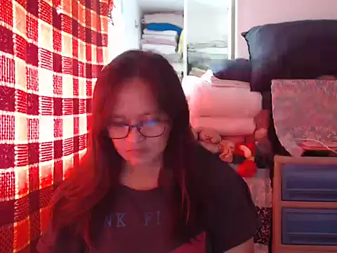 Kinkybela2025 online show from 12.02.25