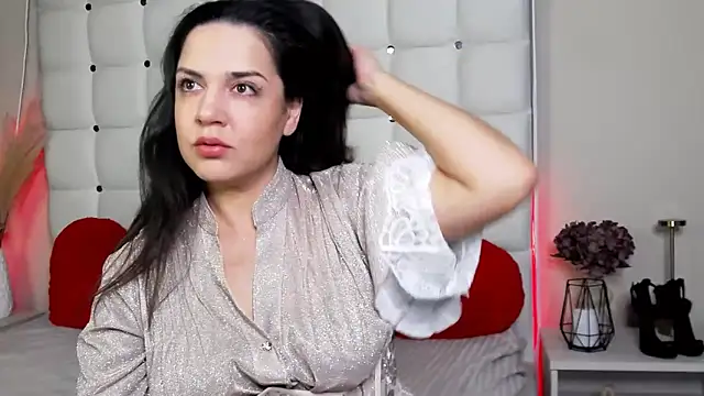 Snapshot of AlsouKass chatting on 11.11.25 AlsouKass online show from 11.11.25