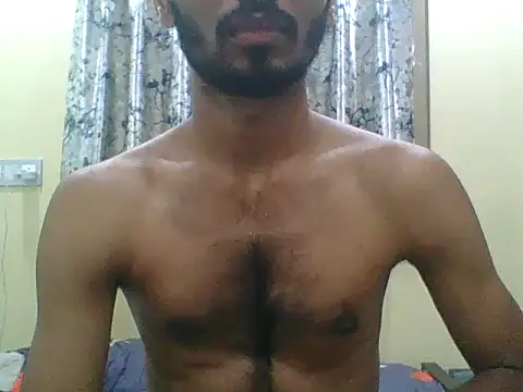 Snapshot of gentelmen_4 chatting on 11.20.25 gentelmen 4 online show from 11.20.25