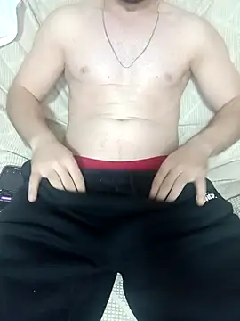 Snapshot of lazzzz09 chatting on 11.02.25 lazzzz09 online show from 11.02.25