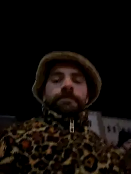 lazzzz09 online show from 12.20.25