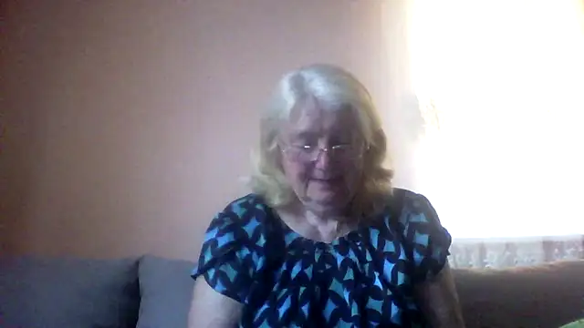 Snapshot of AmyLove353 chatting on 05.16.26 AmyLove353 online show from 05.16.26