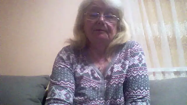 Snapshot of AmyLove353 chatting on 05.17.26 AmyLove353 online show from 05.17.26