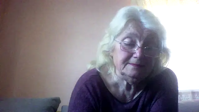 Snapshot of AmyLove353 chatting on 05.23.26 AmyLove353 online show from 05.23.26