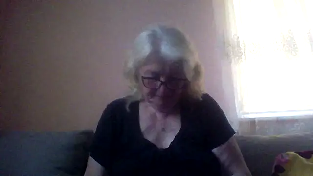 Snapshot of AmyLove353 chatting on 06.03.26 AmyLove353 online show from 06.03.26