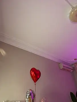 HugeBoobsAlice online show from 02.14.26