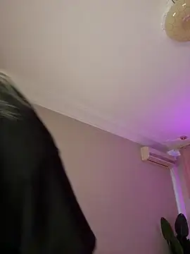 HugeBoobsAlice online show from 02.16.26