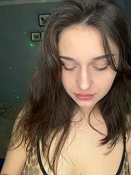 Snapshot of ScarletSi chatting on 03.11.26 ScarletSi online show from 03.11.26