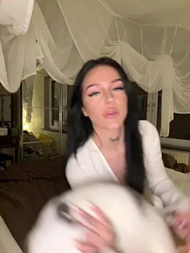 Gabbyys online show from 04.23.26