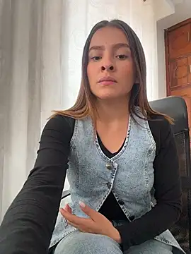 Talia Bonet online show from 03.27.26