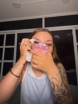 Beella1  online show from 01.13.26