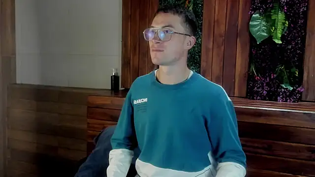 Lil James online show from 12.22.25