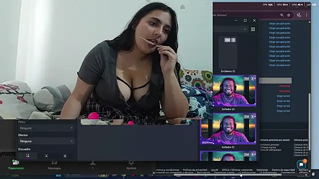 Snapshot of Layla_Latina chatting on 11.11.25 Layla Latina online show from 11.11.25