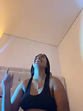 aly nicols online show from 11.14.25