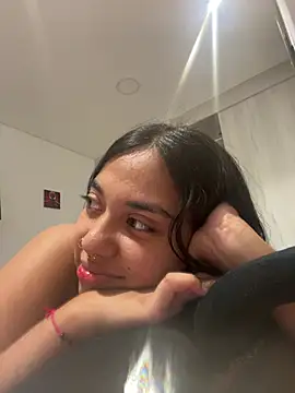 Snapshot of aly_nicols chatting on 07.19.26 aly nicols online show from 07.19.26