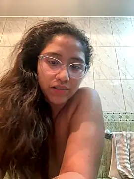 Kmiii21 online show from 10.21.25