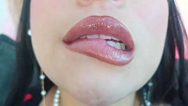 mia roux1 online show from 03.27.26