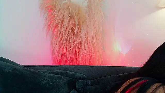 mia roux1 online show from 04.09.26