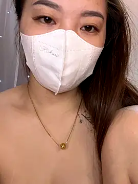 helo-kitty online show from 12.19.25