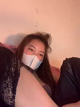 helo-kitty online show from 02.11.26