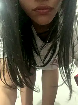 morenaamorr online show from 11.03.25