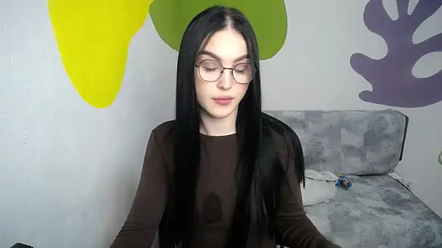 Snapshot of venta_fiore chatting on 11.30.25 venta fiore online show from 11.30.25