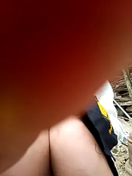 Snapshot of Phantamay chatting on 10.28.25 Phantamay online show from 10.28.25