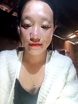 Snapshot of Phantamay chatting on 02.19.26 Phantamay online show from 02.19.26