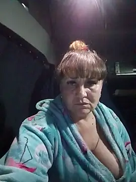 Snapshot of Ryslana0070 chatting on 11.15.25 Ryslana0070 online show from 11.15.25