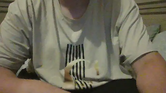 guywithboobs online show from 10.24.25