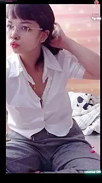 Snapshot of Maomilove1 chatting on 05.23.26 Maomilove1 online show from 05.23.26