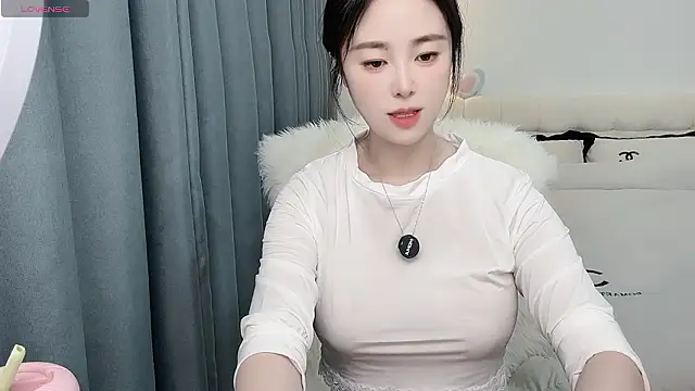 Xiaotaimei 666 online show from 01.17.26