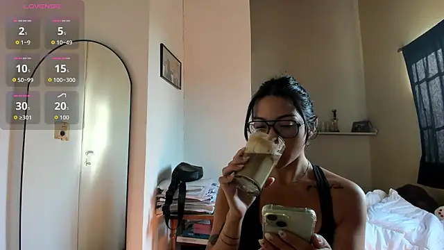 lucialuna online show from 01.14.26