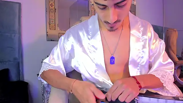 Mr Strike online show from 01.05.26