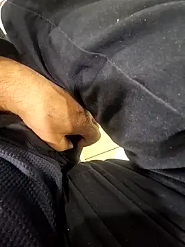 Snapshot of Djemi_7 chatting on 02.19.26 Djemi 7 online show from 02.19.26