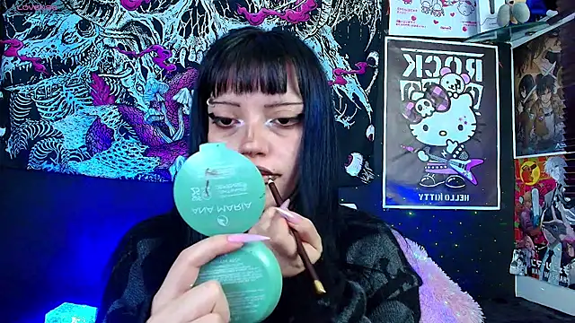 Snapshot of GothGaby chatting on 11.12.25 GothGaby online show from 11.12.25