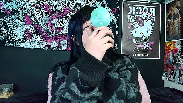 Snapshot of GothGaby chatting on 11.22.25 GothGaby online show from 11.22.25