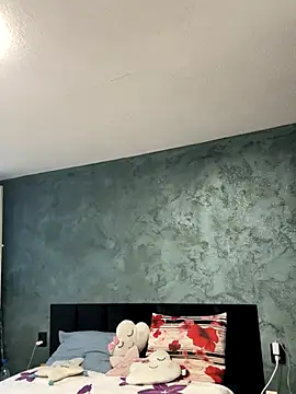 KittenKarlla online show from 11.10.25