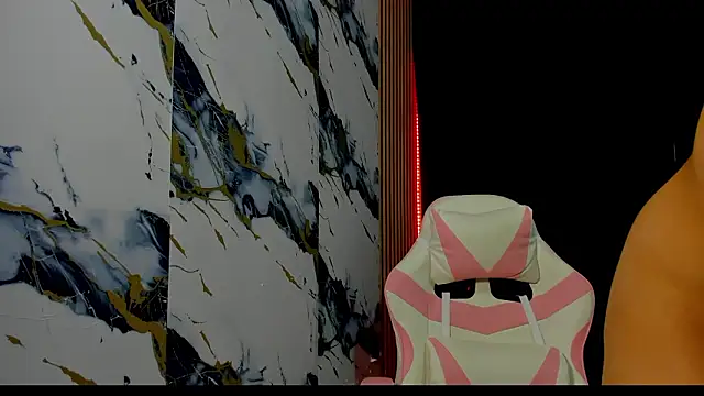 Scarlet DLuce online show from 02.04.26