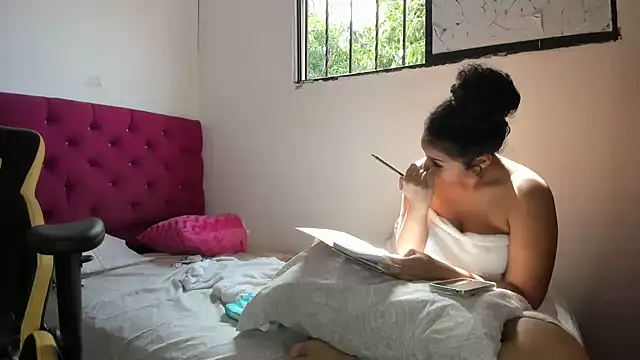 emily stars1 online show from 03.18.26